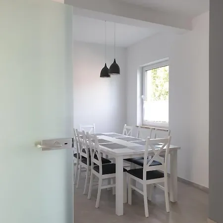 Pensjonat U Jasia I Małgosi 3*