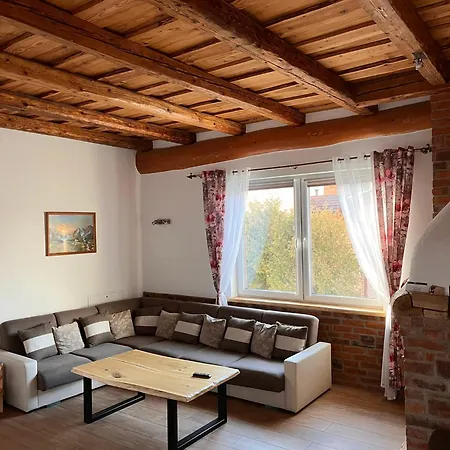 U Jasia I Malgosi -blisko Rabki Zdroj Гостевой дом 3*